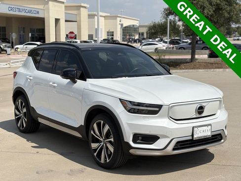 Used 2021 Volvo XC40 P8 Recharge w/ Advanced Package image 4