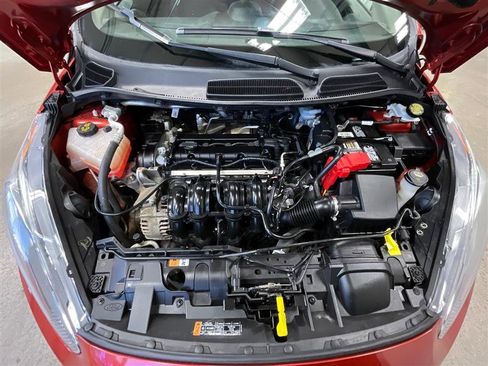 Used 2018 Ford Fiesta SE image 28