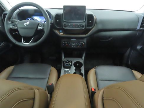 Used 2024 Ford Bronco Sport Badlands w/ Premium Package image 13