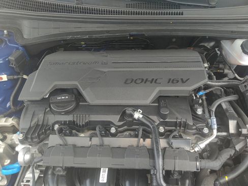 Used 2023 Hyundai Elantra SEL FWD image 30