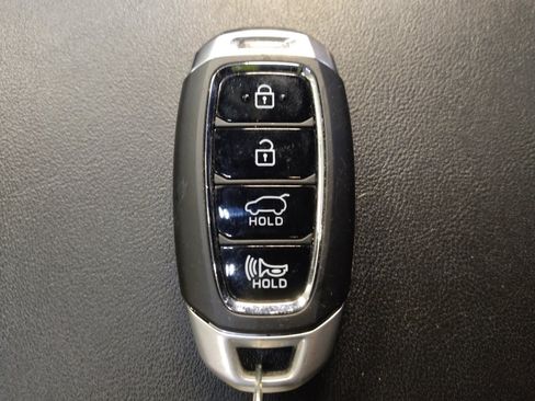 Used 2020 Hyundai Santa Fe SEL FWD image 32