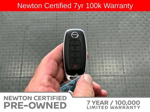 Used 2025 Nissan Murano SL AWD/4WD image 52