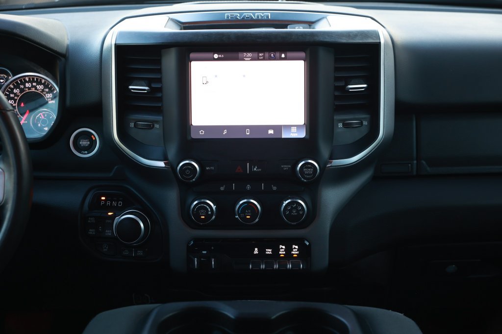 Used 2024 RAM 1500 Big Horn AWD/4WD image 30