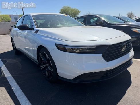 Used 2023 Honda Accord Sport image 5