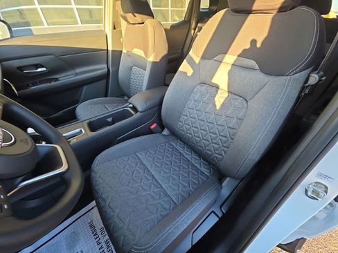 New 2026 Nissan Kicks SV w/ SV Premium Package image 11