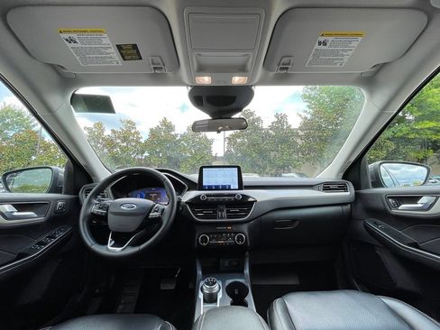 Used 2022 Ford Escape SEL w/ Technology Package FWD image 29