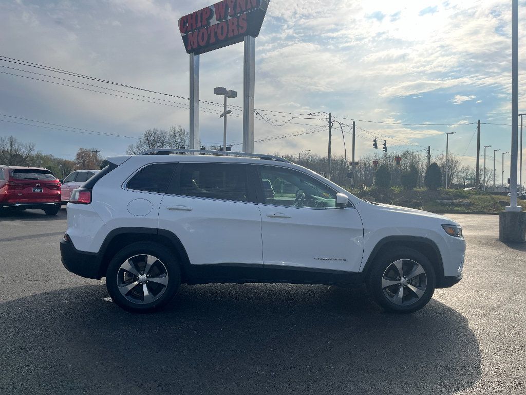 Used 2020 Jeep Cherokee Limited w/ Luxury Group AWD/4WD image 8
