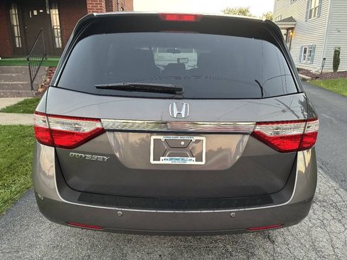 Used 2011 Honda Odyssey EX image 10