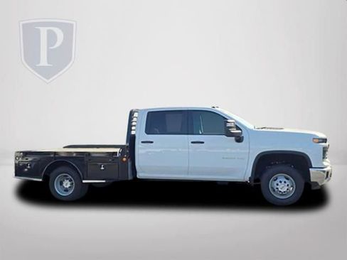 New 2025 Chevrolet Silverado 3500 W/T w/ WT Convenience Package image 4