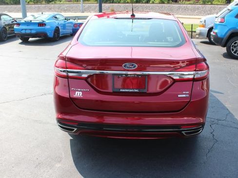 Used 2017 Ford Fusion SE w/ Fusion SE Technology Package AWD/4WD image 7