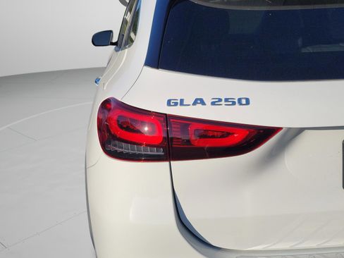 Used 2023 Mercedes-Benz GLA 250 image 24