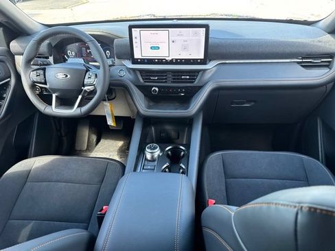 New 2026 Ford Explorer Tremor w/ Tremor Convenience Package AWD/4WD image 18