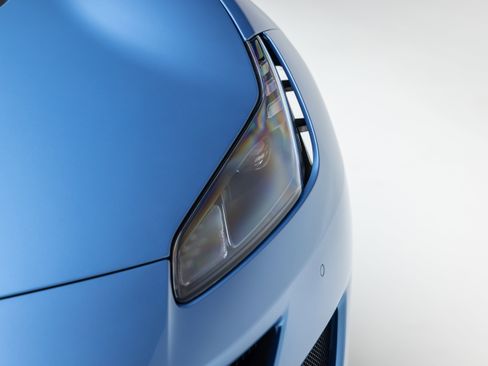 Certified 2020 Ferrari Portofino RWD image 15
