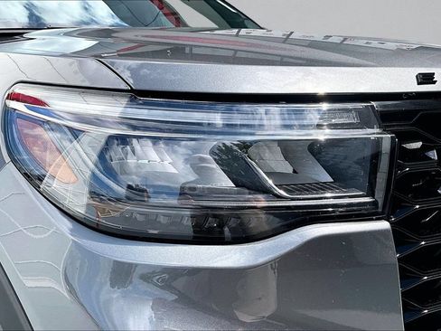 Used 2025 Ford Explorer ST w/ Sun And Sound Package AWD/4WD image 34