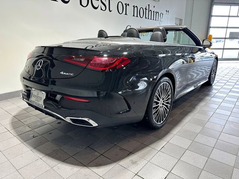 Used 2025 Mercedes-Benz CLE 450 4MATIC Cabriolet image 4