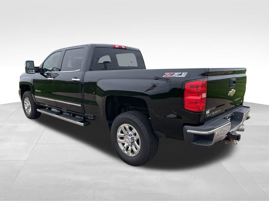 Used 2017 Chevrolet Silverado 3500 LTZ w/ Duramax Plus Package AWD/4WD image 6