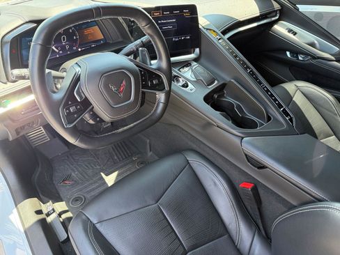 Used 2021 Chevrolet Corvette Stingray Premium Cpe w/ Z51 Performance Package RWD image 15