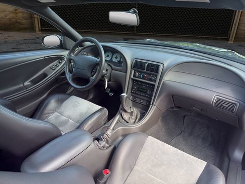 Used 2003 Ford Mustang Cobra RWD image 18