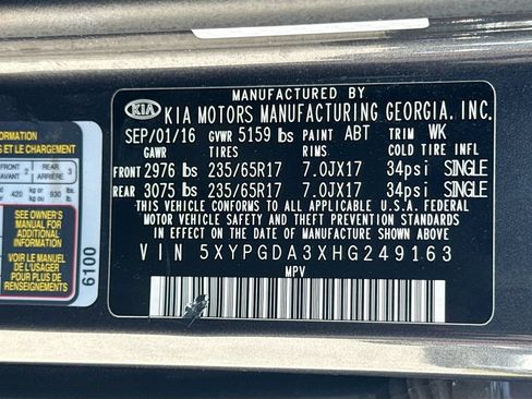 Used 2017 Kia Sorento AWD image 30