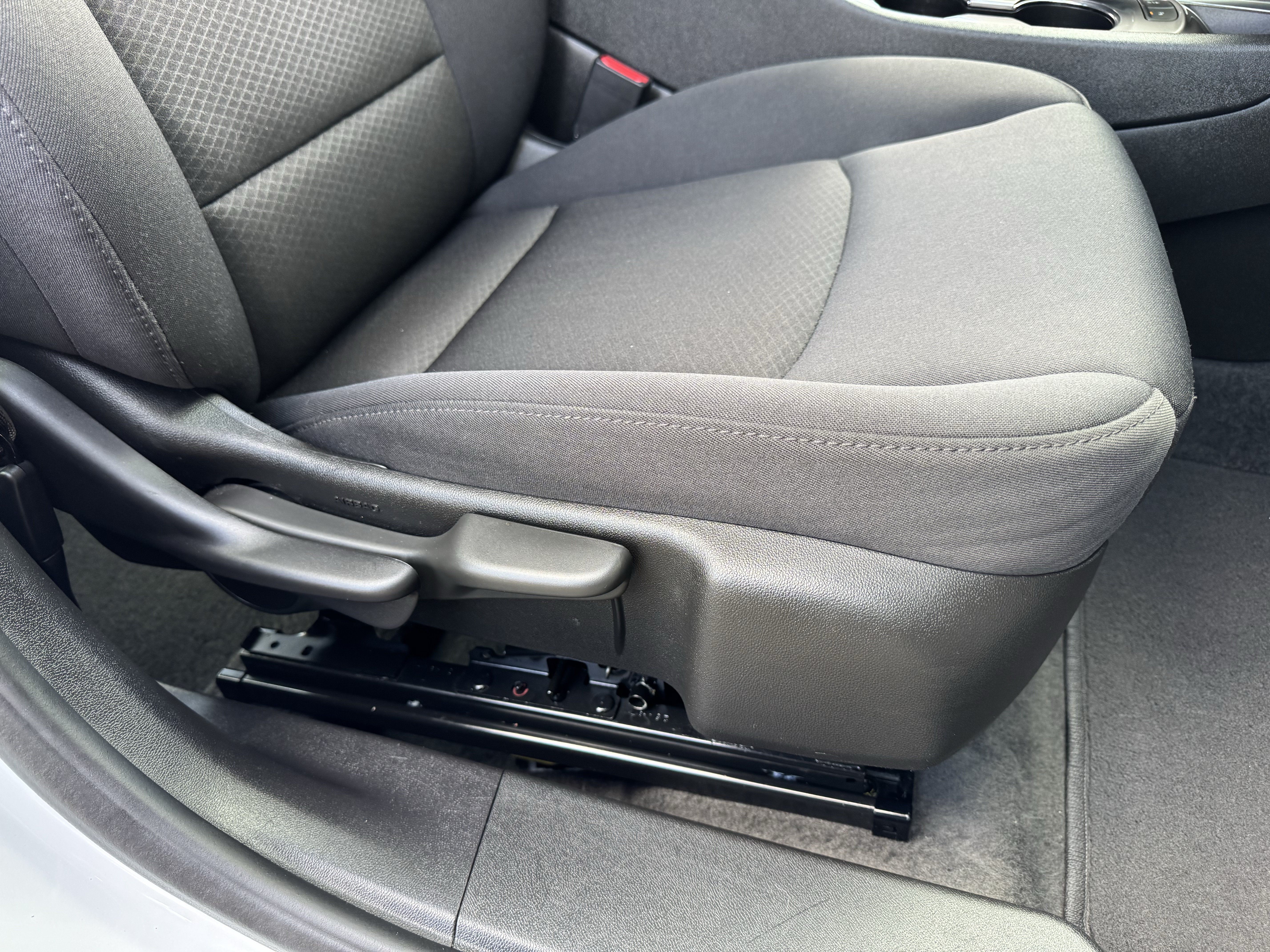 Certified 2025 Chevrolet Malibu LT FWD image 24