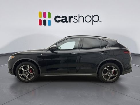 Used 2022 Alfa Romeo Stelvio Ti AWD/4WD image 2