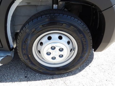 Used 2025 RAM ProMaster 2500 w/ U-Haul Equipment Group FWD image 54