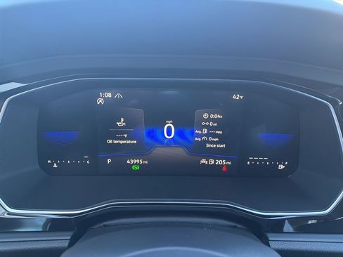 Used 2023 Volkswagen Jetta SE image 15