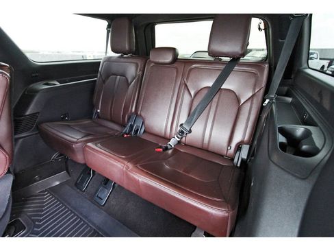 Used 2023 Ford Expedition Max Limited AWD/4WD image 13