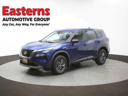 Used 2023 Nissan Rogue S AWD/4WD image 57