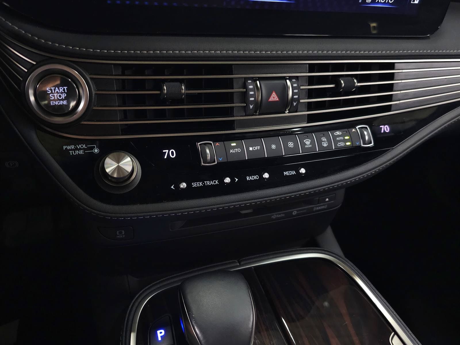 Used 2022 Lexus LS 500 AWD w/ Interior Upgrade Package image 33