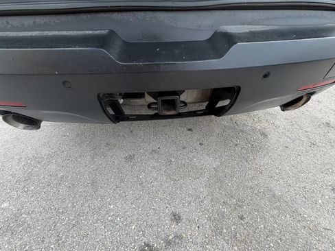 Used 2018 Chevrolet Traverse LT FWD image 16