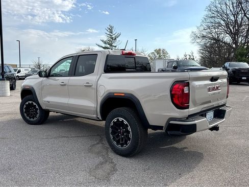 New 2026 GMC Canyon AT4 image 3