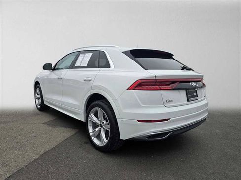 Certified 2023 Audi Q8 Premium w/ Convenience Package AWD/4WD image 5