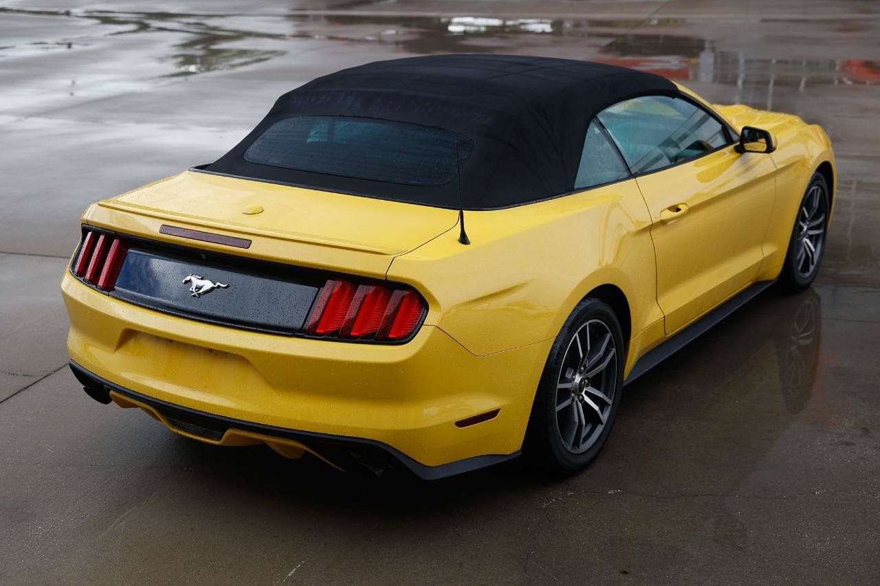 Used 2015 Ford Mustang Premium RWD image 11