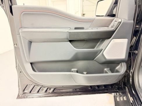 Used 2025 Ford F150 Raptor AWD/4WD image 17