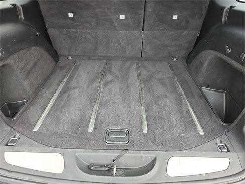 Used 2017 Jeep Grand Cherokee Limited image 24