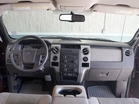 Used 2010 Ford F150 XLT RWD image 17