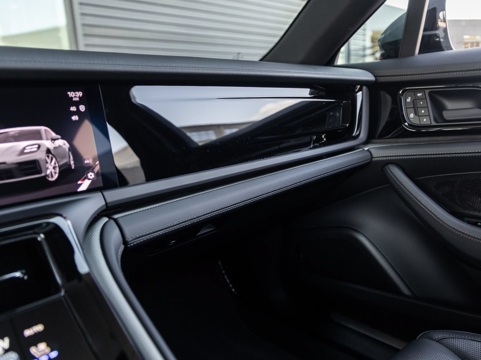 New 2026 Porsche Panamera 4 AWD/4WD image 35