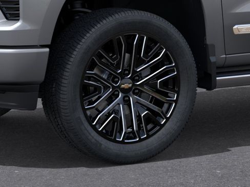 New 2026 Chevrolet Silverado 1500 High Country AWD/4WD image 10