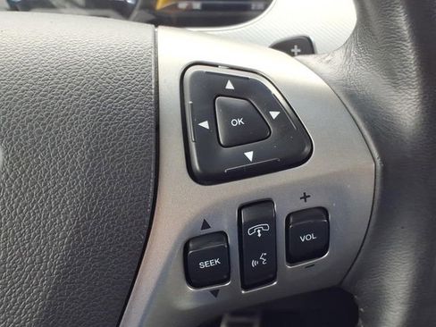 Used 2017 Ford Taurus SHO AWD/4WD image 33