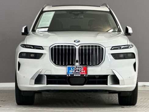 Used 2024 BMW X7 xDrive40i w/ Executive Package AWD/4WD image 5