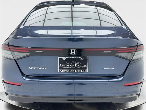Used 2025 Honda Accord EX-L image 11