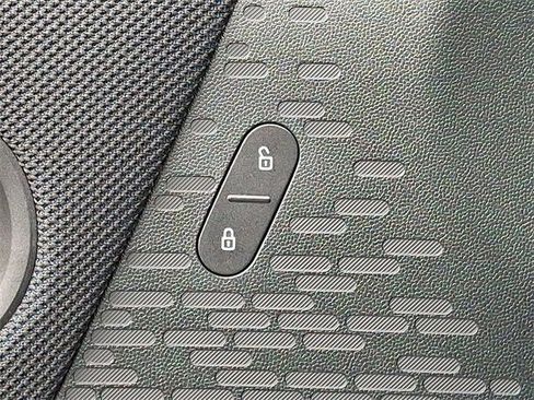 Used 2025 MINI Cooper S image 26