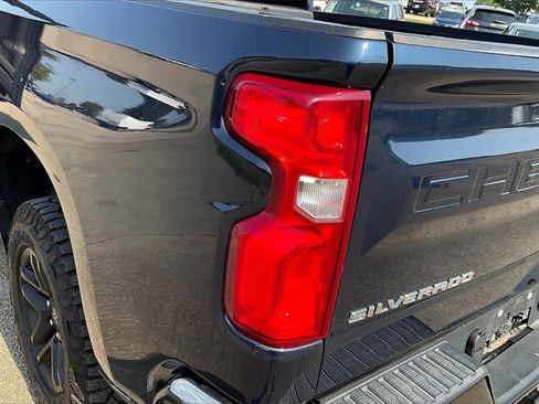 Used 2022 Chevrolet Silverado 1500 LT Trail Boss w/ Bed Protection Package image 28