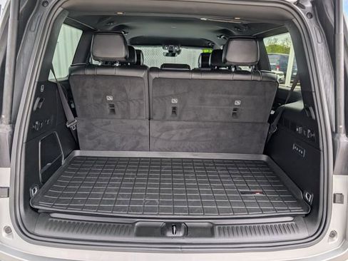 Used 2024 Jeep Wagoneer Series III w/ Flexible Seating Group AWD/4WD image 30
