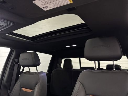 Certified 2023 GMC Sierra 1500 AT4 w/ AT4 Premium Package image 7