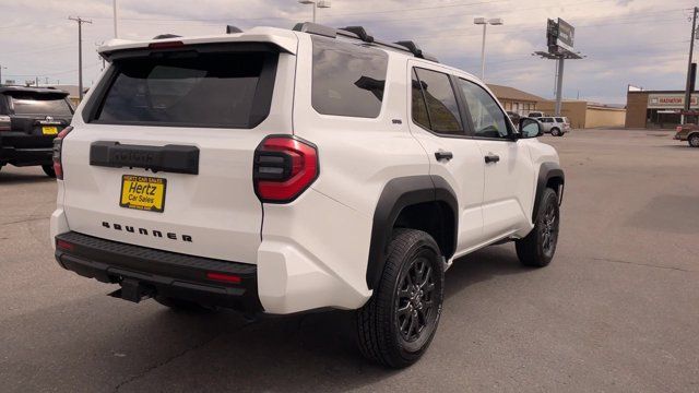 Used 2025 Toyota 4Runner SR5 AWD/4WD image 9