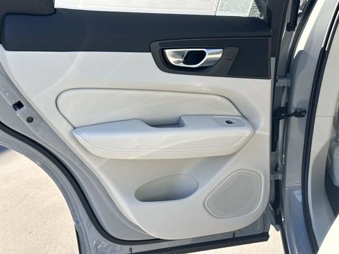 New 2026 Volvo XC60 T8 Ultra w/ Climate Package image 16