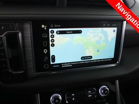 Used 2022 GMC Yukon Denali AWD/4WD image 5