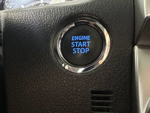 Used 2023 Toyota 4Runner Limited AWD/4WD image 23
